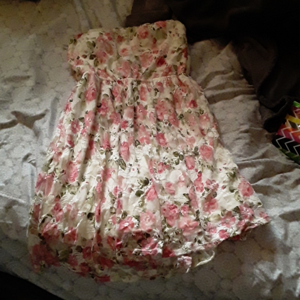 Pink dress